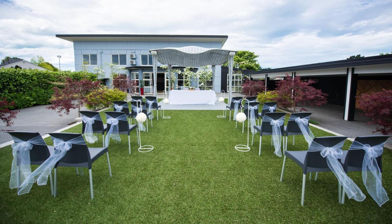 The Garden Hotel Christchurch Exterior photo